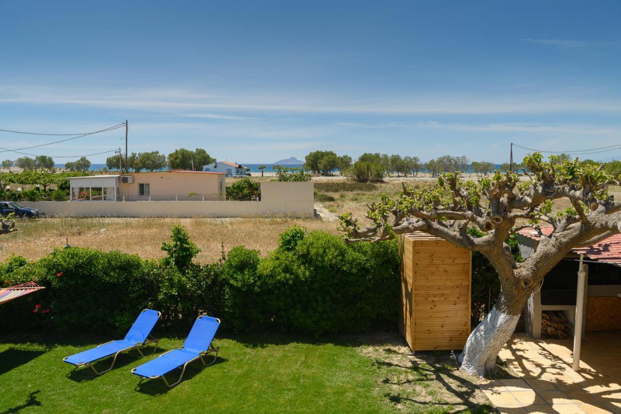 Petrakis Afrathias Garden House Villa Kalamaki  Exterior foto