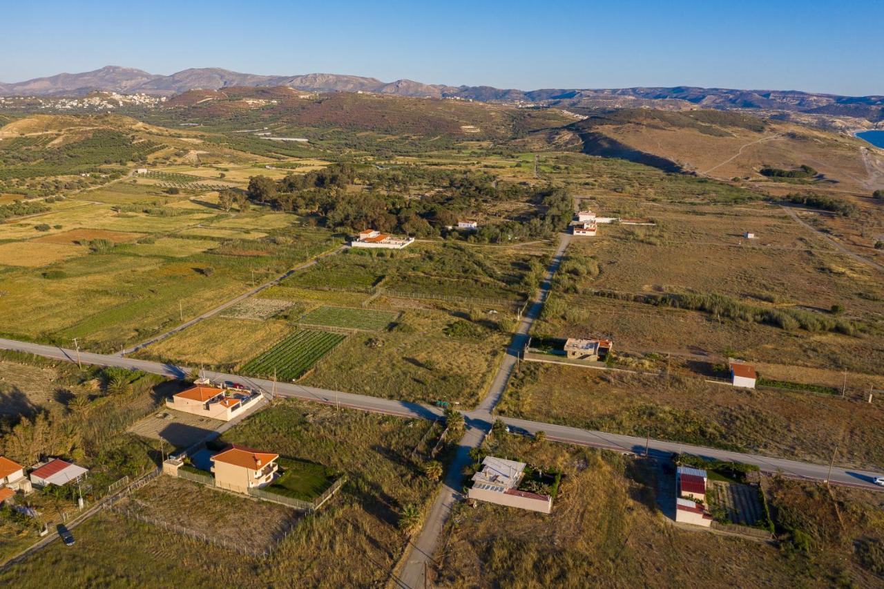 Petrakis Afrathias Garden House Villa Kalamaki  Exterior foto